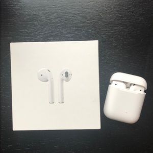Apple AirPods